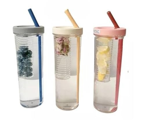 Garrafa De Água Squeeze Com Canudo de Silicone Dobrável com Infusor Fruta Antivazamento 700ml, Plástico Polipropileno - Painá (Cinza)